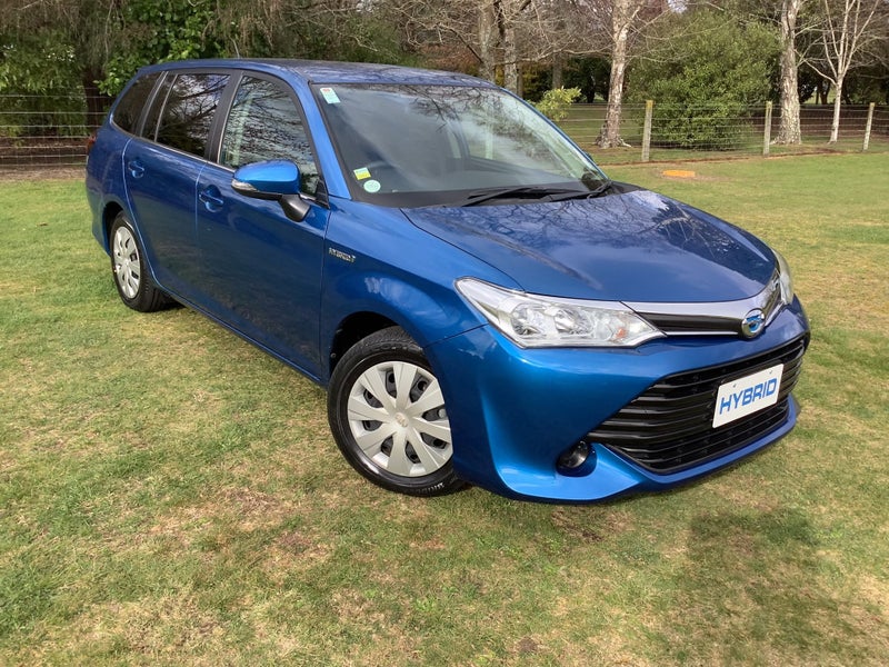 2016 Toyota Corolla Fielder 1.5 Hybrid G Wagon