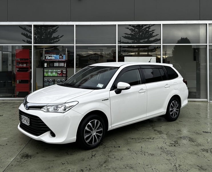 2016 Toyota Corolla Fielder 1.5 Hybrid G Wagon...