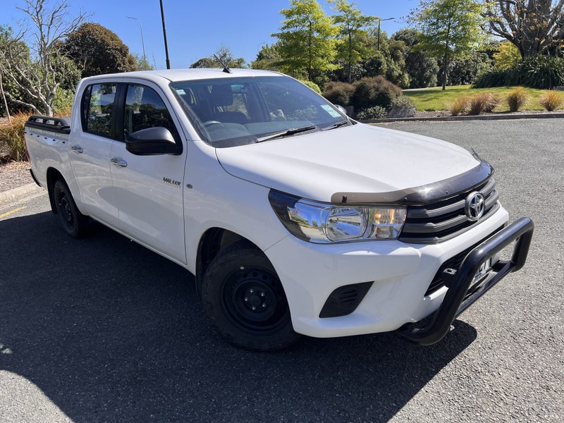 2016 Toyota Hilux 2WD S 2.8DT DOUBLE CAB UTE/4 5MT