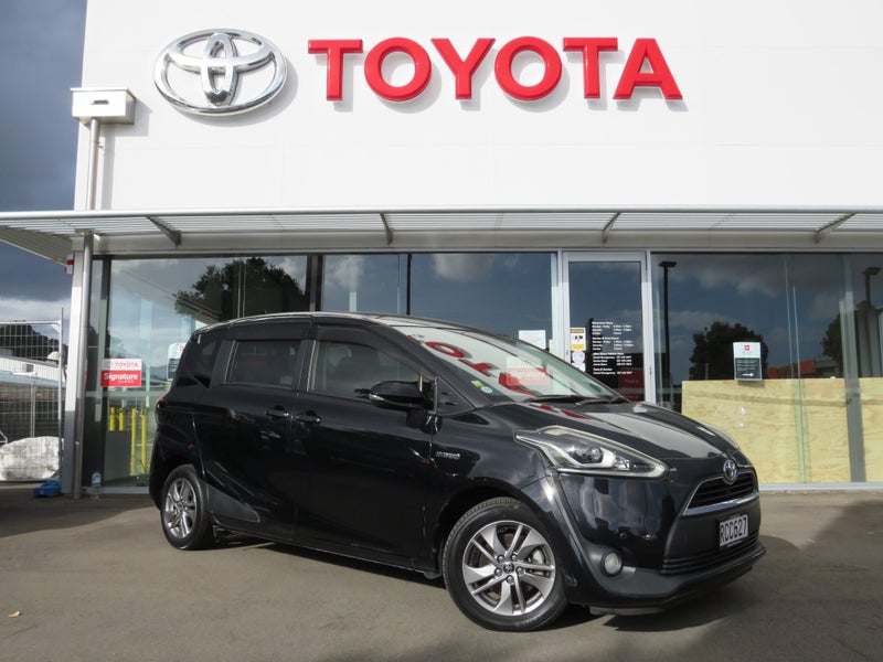 2016 Toyota Sienta 1.5 Hybrid G 7 Seater
