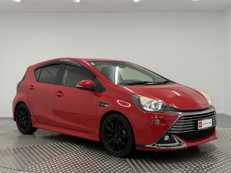 2017 Toyota Aqua 1.5 Hybrid GS Sport