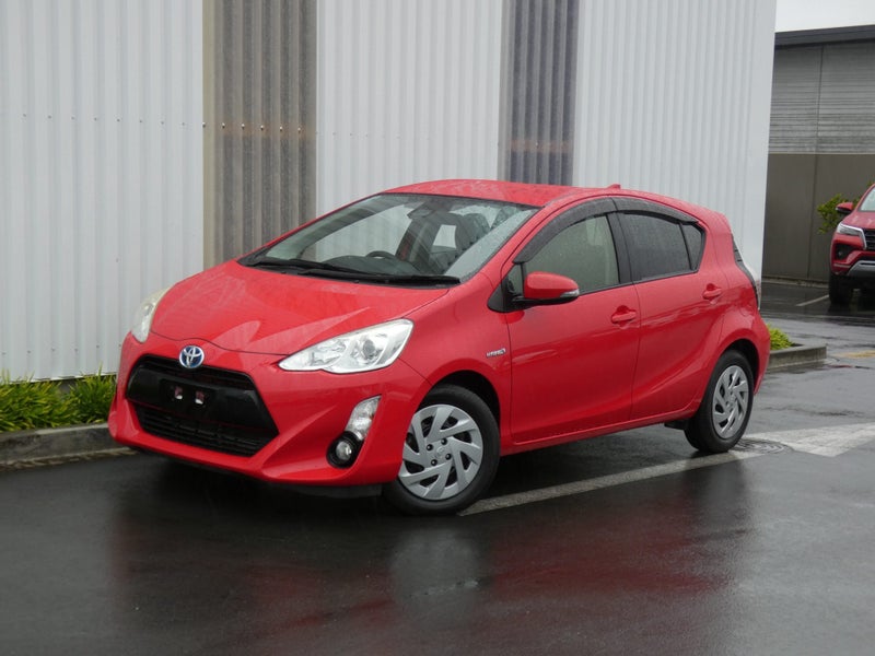 2017 Toyota Aqua 1.5 Hybrid S