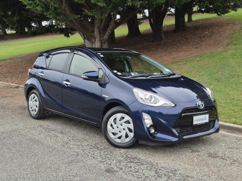 2017 Toyota Aqua 1.5 Hybrid S Style Black 5 Dr...