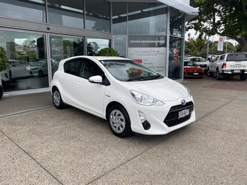 2017 Toyota Aqua 1.5P Hybrid S Hatch