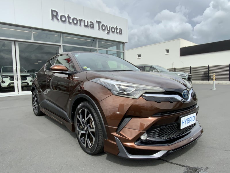 2017 Toyota C-HR G spec with body Kit
