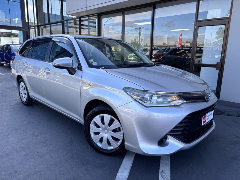 2017 Toyota Corolla Fielder 1.5 Hybrid G 5 Dr W...