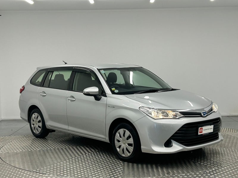 2017 Toyota Corolla Fielder 1.5 Hybrid Wagon