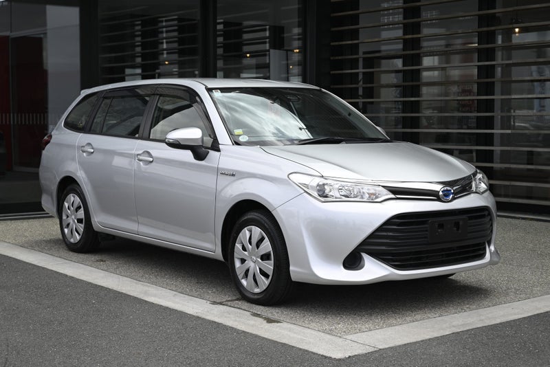 2017 Toyota Corolla Touring 1.5 Hybrid FWD Wagon