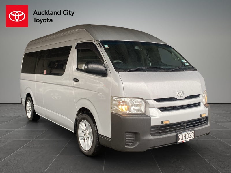 2017 Toyota Hiace MINIBUS RWD 3.0TD VAN/4 4A -...