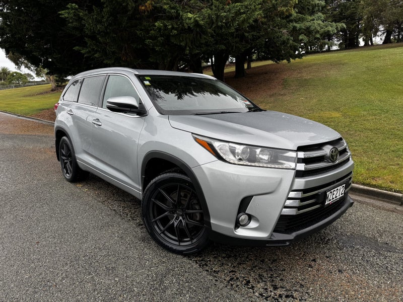2017 Toyota Highlander Limited 3.5P 8AT AWD SUV...