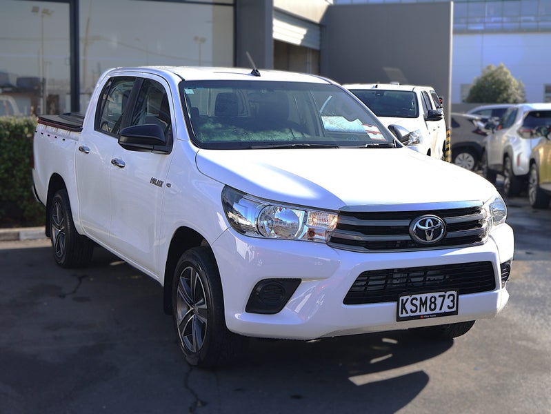 2017 Toyota Hilux 2WD S DIESEL TURBO, Manual
