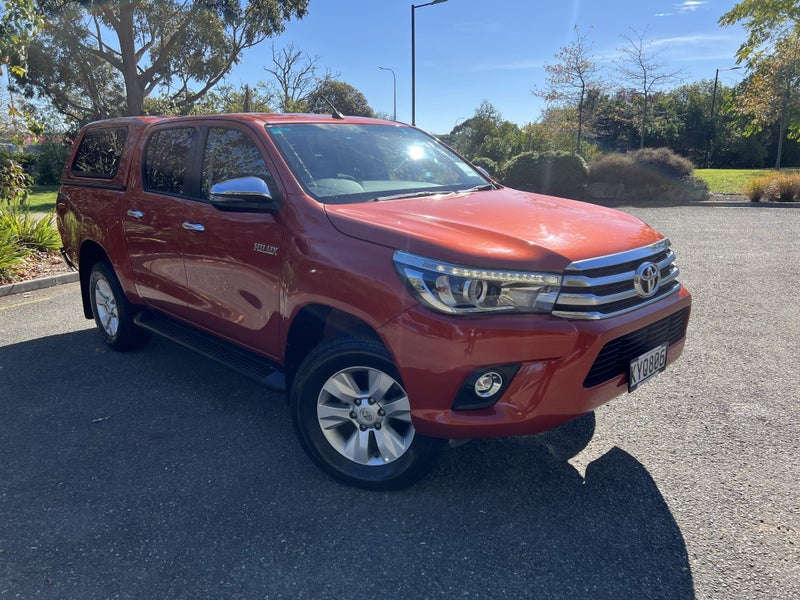 2017 Toyota Hilux 4WD SR5 2.8DT