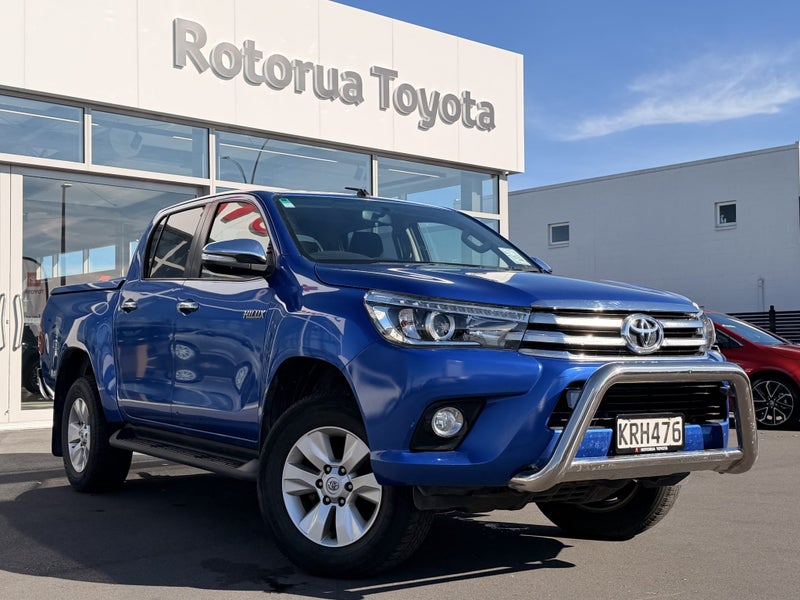 2017 Toyota Hilux SR5 Auto Crewcab - Super low...