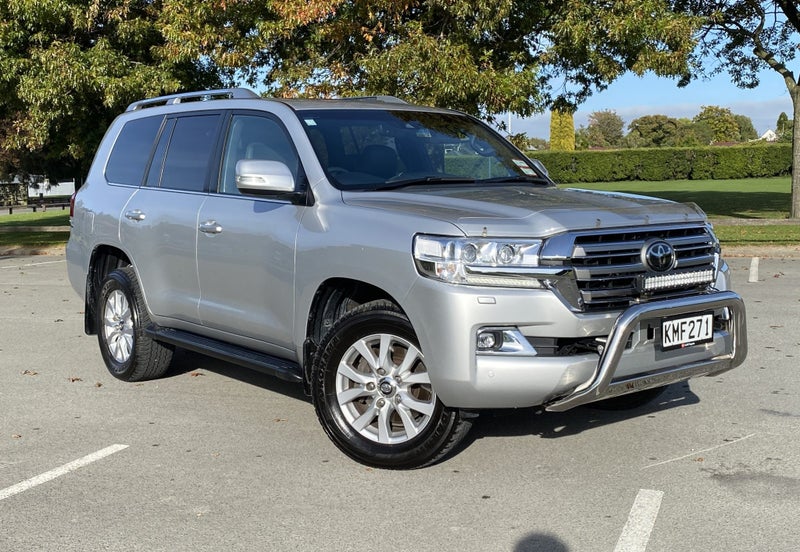 2017 Toyota Land Cruiser 200 VX LIMITED 4WD 4.5...
