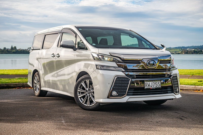 2017 Toyota Vellfire 2017 2.5L Petrol SUV