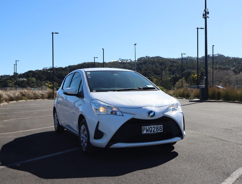 2017 Toyota Vitz 1.5 Hybrid F 5Dr Hatch CVT 2WD
