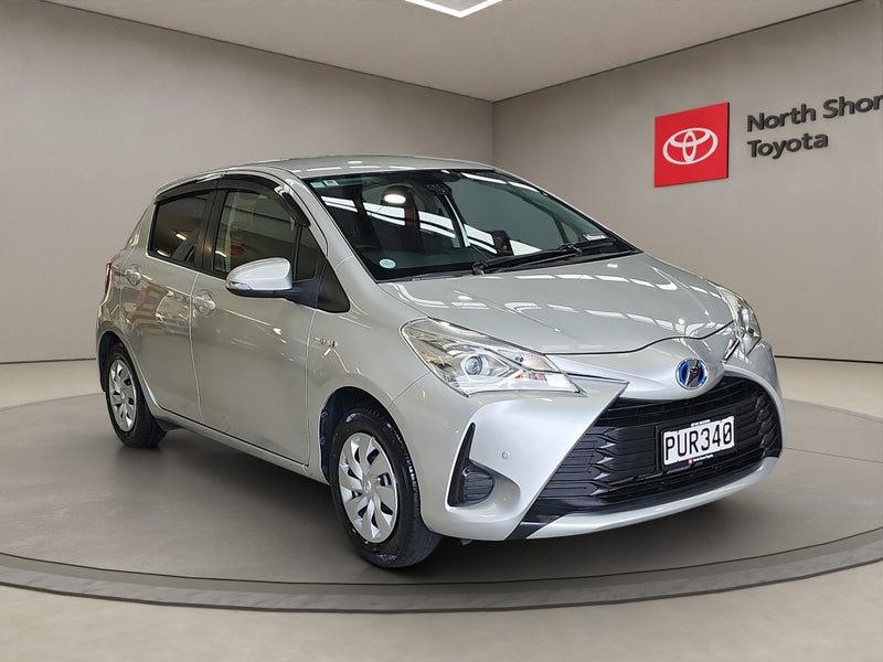 2017 Toyota Vitz 1.5L Hybrid F 2WD Hatchback