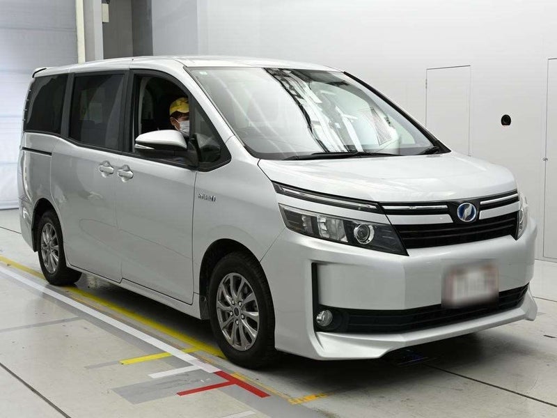 2017 Toyota Voxy 1.8 Hybrid CVT 2WD