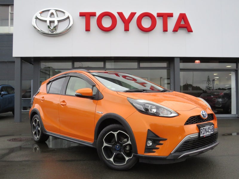 2018 Toyota Aqua 1.5 Hybrid Crossover + 6.95% F...