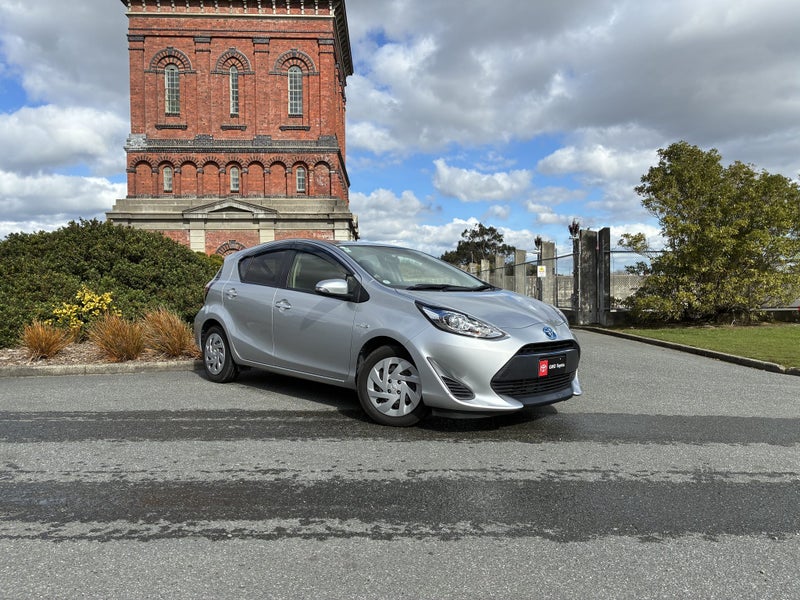 2018 Toyota Aqua 1.5 Hybrid S