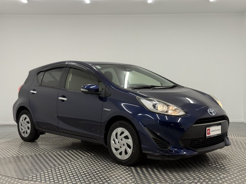 2018 Toyota Aqua 1.5 Hybrid S Style Black