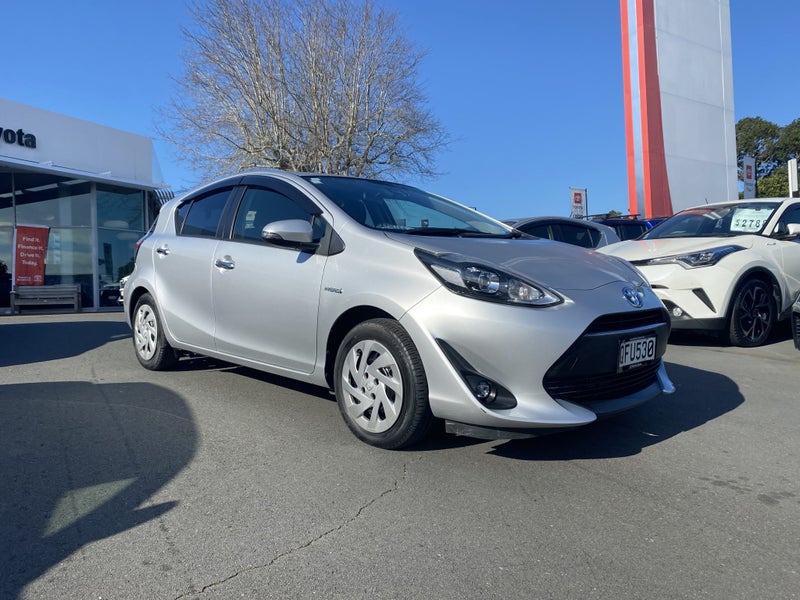 2018 Toyota Aqua 1.5P Hybrid S Hatch