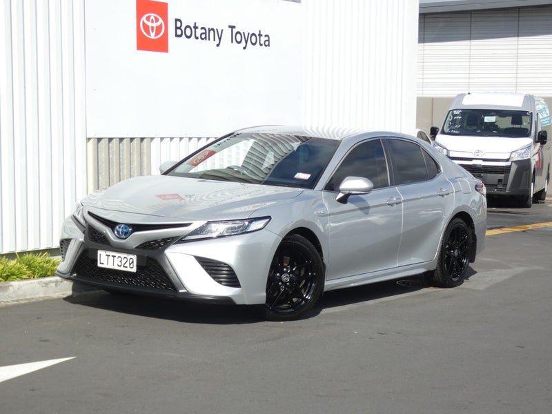 2018 Toyota Camry SX 2.5P HV ECVT