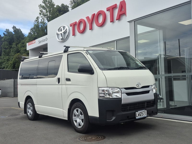 2018 Toyota Hiace ZL 3.0TD Auto 2WD