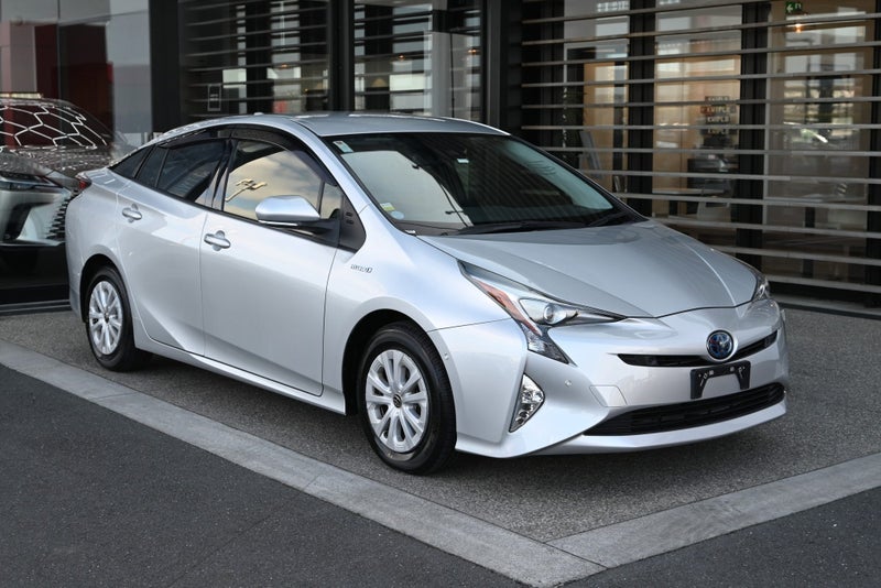 2018 Toyota Prius 1.8 Petrol Hybrid S FWD Hatch...