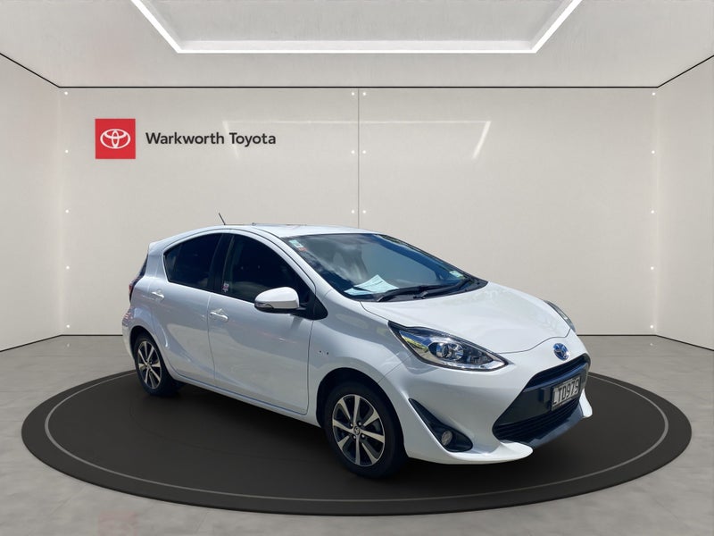 2018 Toyota Prius C SX 1.5P HV ECVT FWD HB/5D/5S