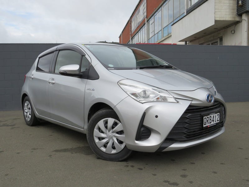 2018 Toyota Vitz 1.5 Hybrid F