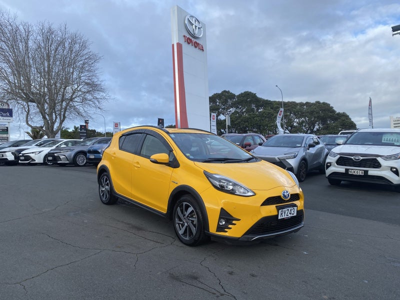 2019 Toyota Aqua 1.5 Hybrid Crossover 5 Dr Hatc...