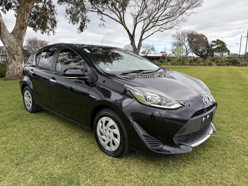 2019 Toyota Aqua 1.5 Hybrid S Style Black Autom...