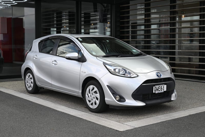 2019 Toyota Aqua 1.5 Petrol Hybrid S FWD Hatchback