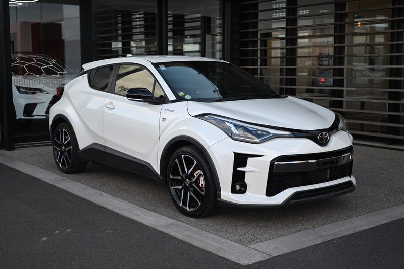 2019 Toyota C-HR GR Sport 1.8 Hybrid FWD SUV