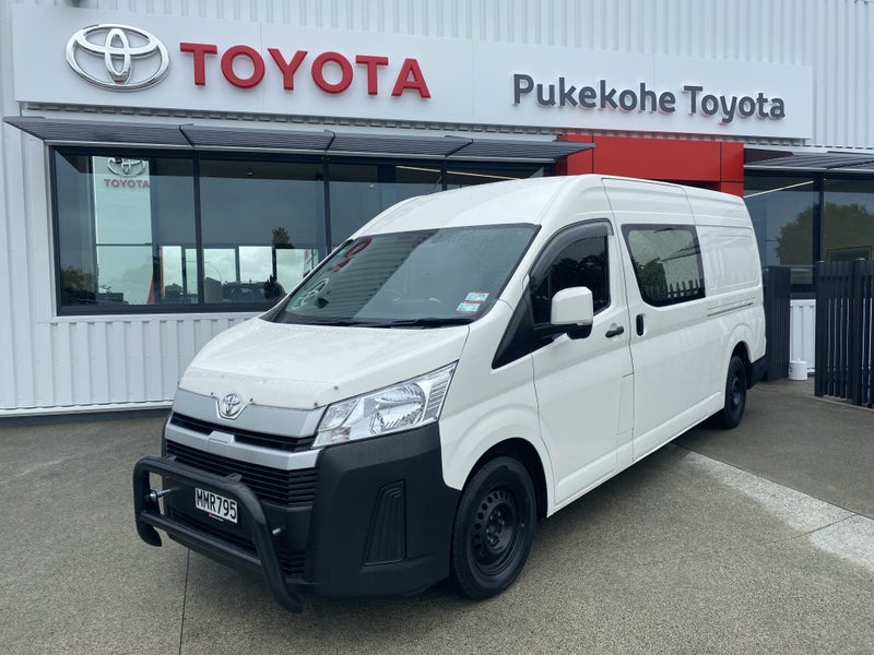 2019 Toyota Hiace ZX 2.8DT 6AT RWD PVN 5 Door