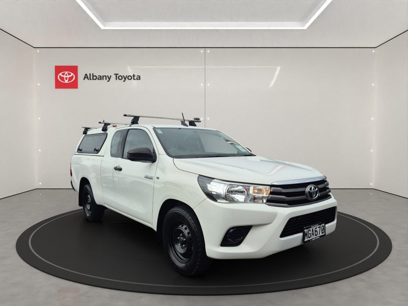 2019 Toyota Hilux 2WD S 2.8DT EXTRA CAB UTE/4 5...