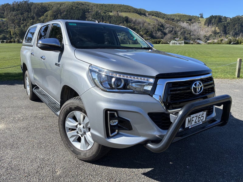 2019 Toyota Hilux SR5 2.8DT 6AT 4WD