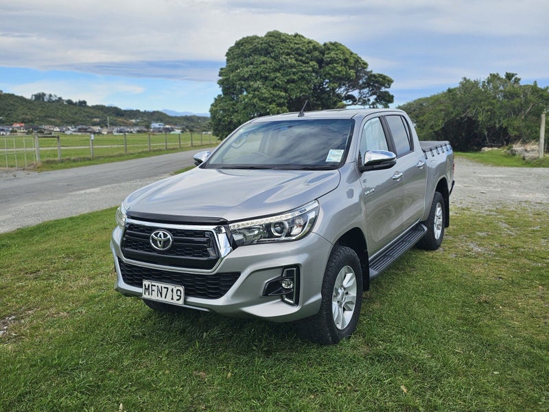 2019 Toyota Hilux SR5 2.8DT 6MT 4WD DCW/4D/5S