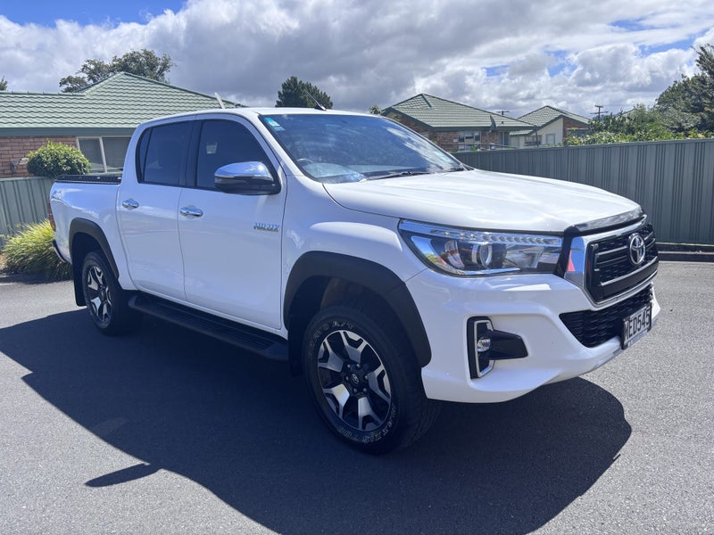 2019 Toyota Hilux SR5 CRUISER 2.8DT 6AT 4WD DCW...