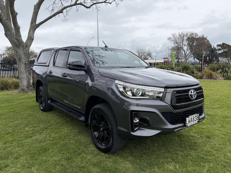 2019 Toyota Hilux SR5 CRUISER 2.8DT Automatic 2...