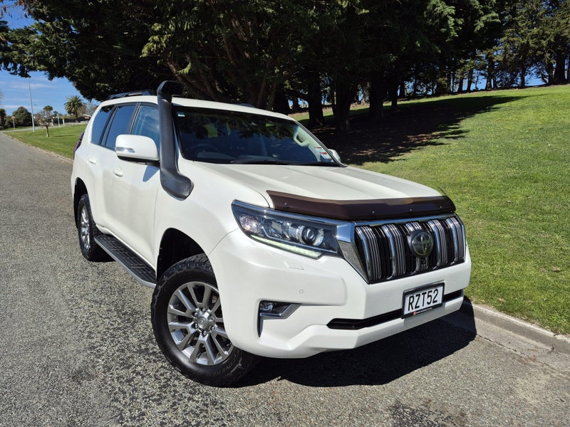 2019 Toyota Land Cruiser Prado VX 2.8D 6AT 4WD...