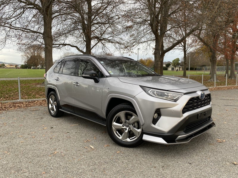 2019 Toyota RAV4 2.5L Hybrid AWD Leather Interior