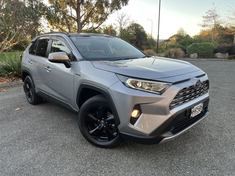 2019 Toyota RAV4 Limited 2.5P HV