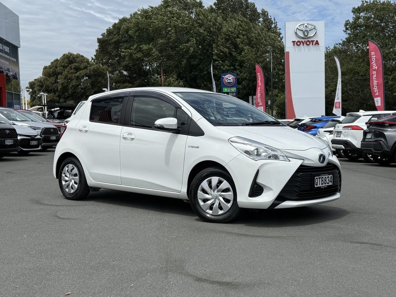 2019 Toyota Vitz 1.5 Hybrid F