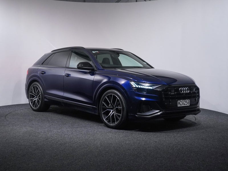 2020 Audi Q8 S-line 55 TFSI 250kW quattro
