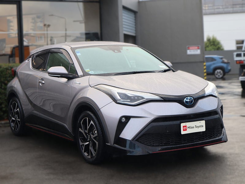 2020 Toyota C-HR G Spec HYBRID CHR, Leather