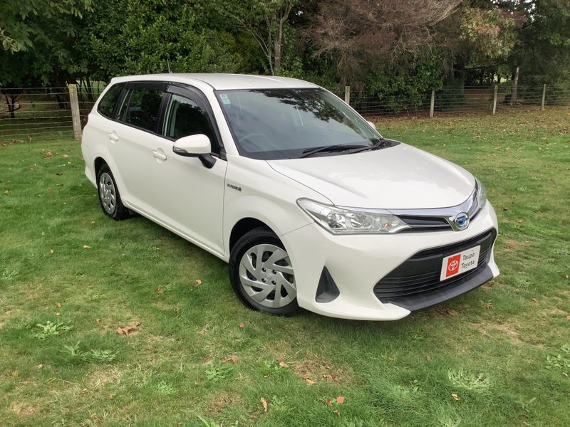 2020 Toyota Corolla Fielder Wagon 1.5 Hybrid El...