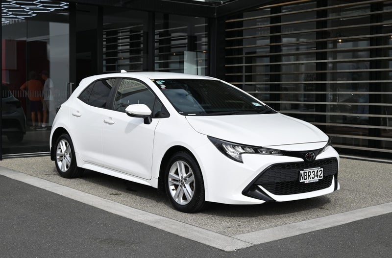 2020 Toyota Corolla GX 2.0 Petrol FWD Hatchback