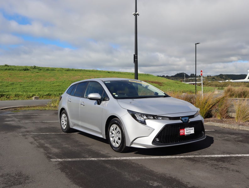 2020 Toyota Corolla Touring 1.8 Hybrid G X Plus...